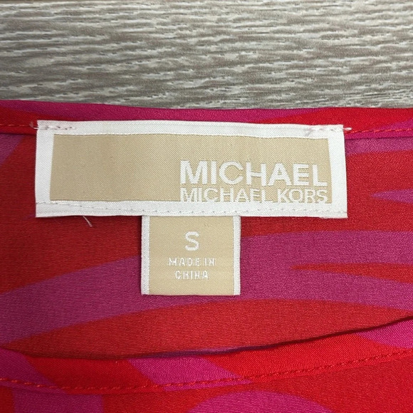 MICHAEL Michael Kors Pink and Red Short Sleeve Smocked Waist Blouse S - Picture 8 of 11